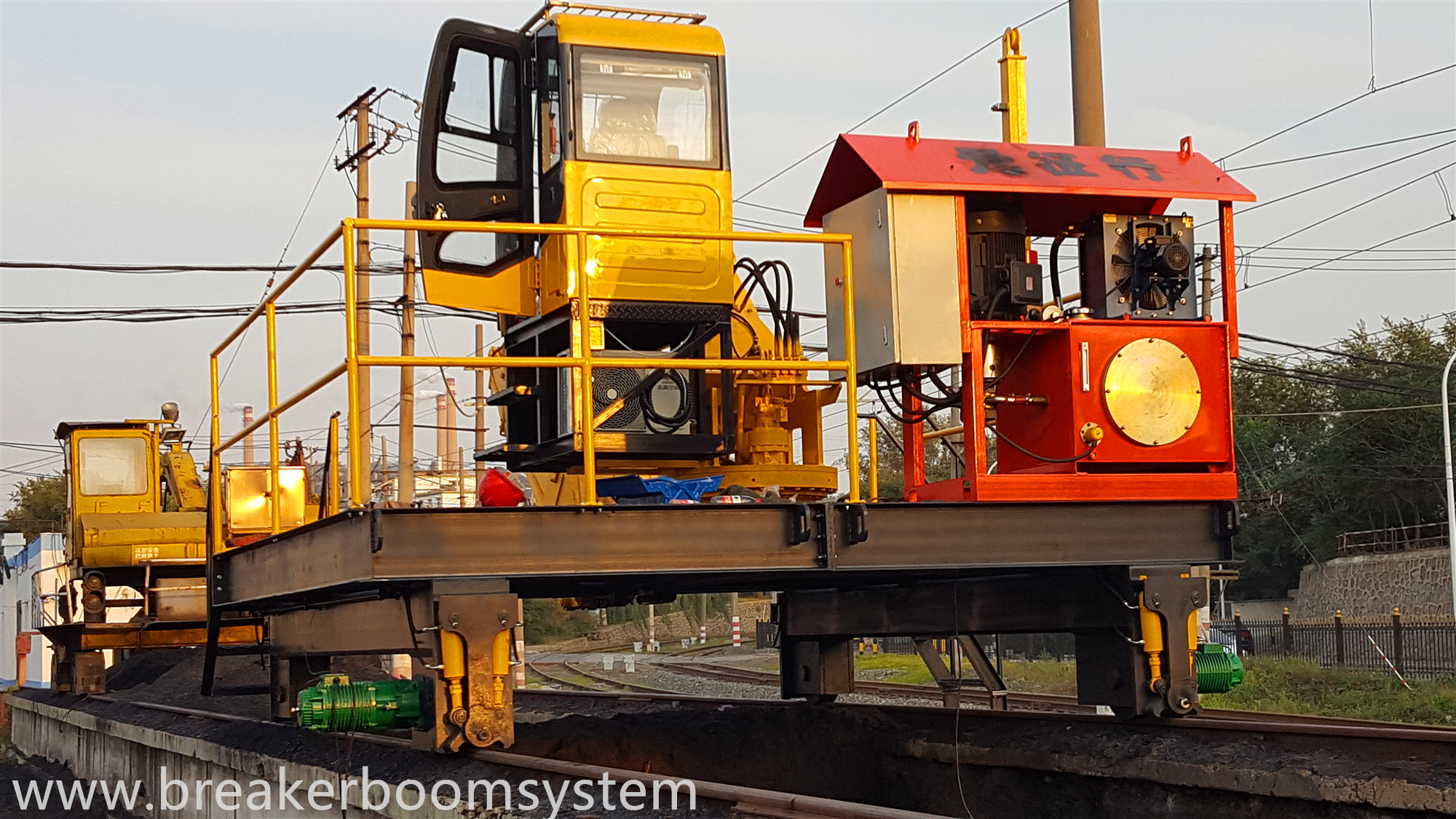 Track movable type pedestal booms system