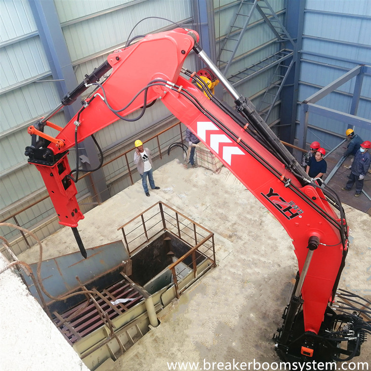 YZH Hydraulic Rock Breaker Boom System Solves The Hopper Blocking Problems Of Two Sets Jaw Crushers