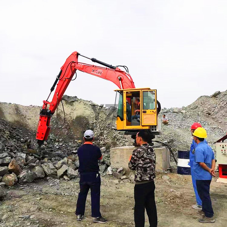 Pedestal Rock Breaker Booms System