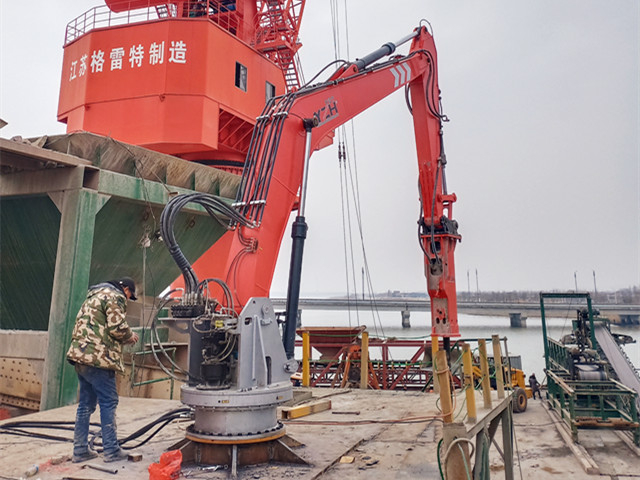 Fixed Hydraulic Boom