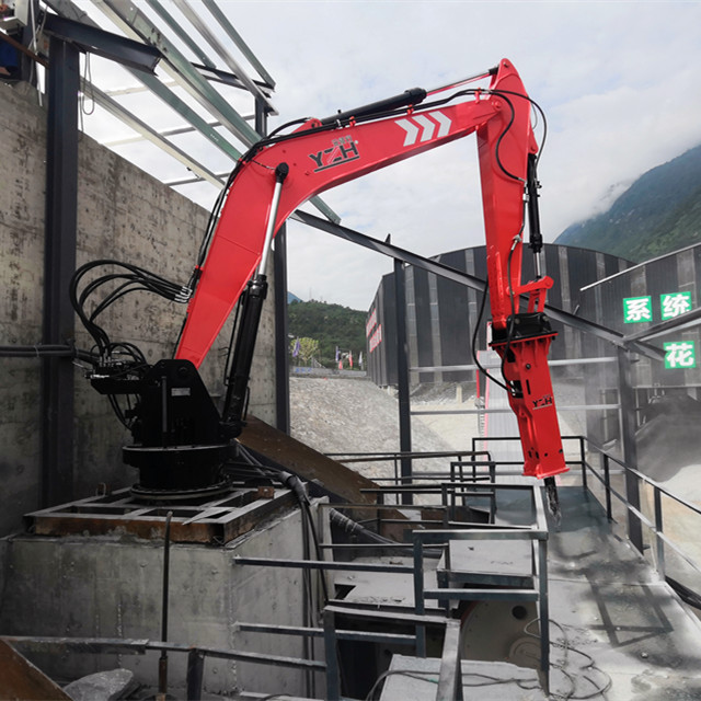 YZH Rock Breaker Boom System WHC880