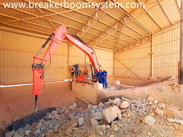 Fixed Pedestal Boom Rock Breakers System Successfully Installed In Open Mine