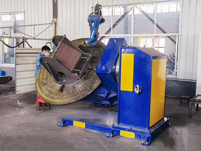 YASKAWA ROBOT