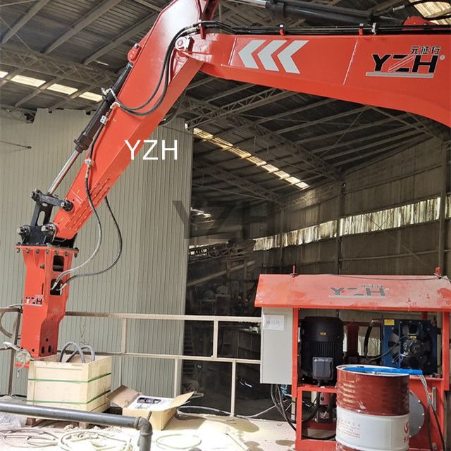 YZH’S High Strength Rockbreaker Boom System