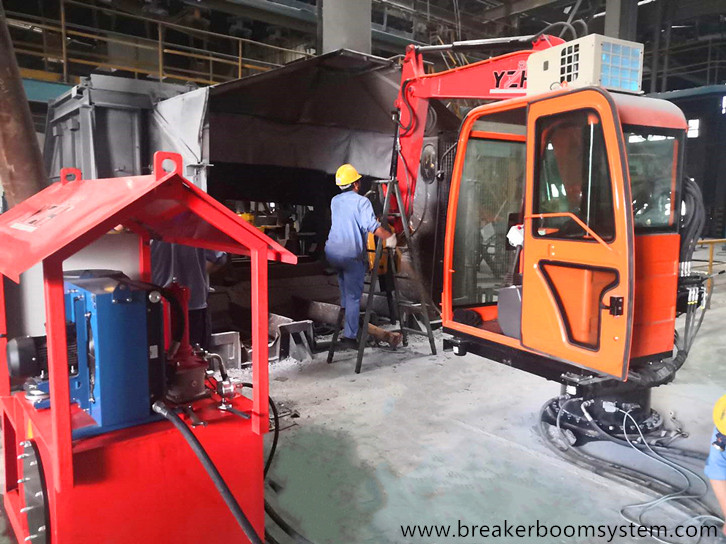 YZH Successfully Delivered The Third Pedestal Boom Breaker To Zhongfu Industrial