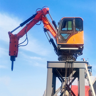 Pedestal Boom Rock Breaker System
