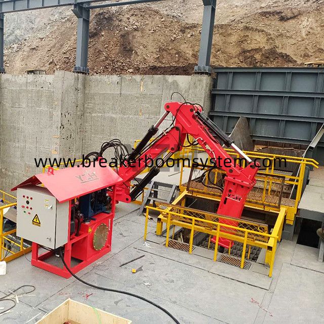 Fixed Grizzly Rockbreaker Boom System