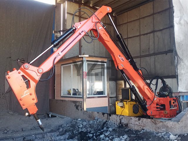 Fixed Pedestal Rockbreaker System