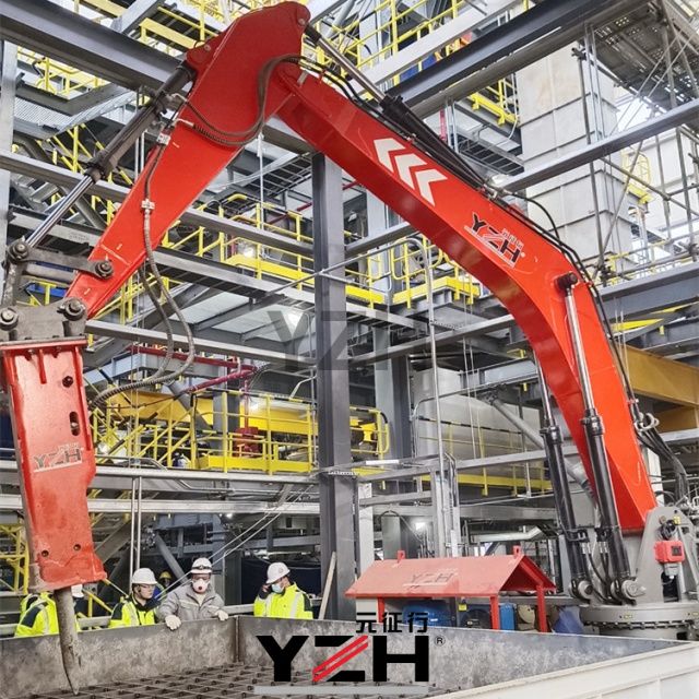 Fixed type stationary rock breaker