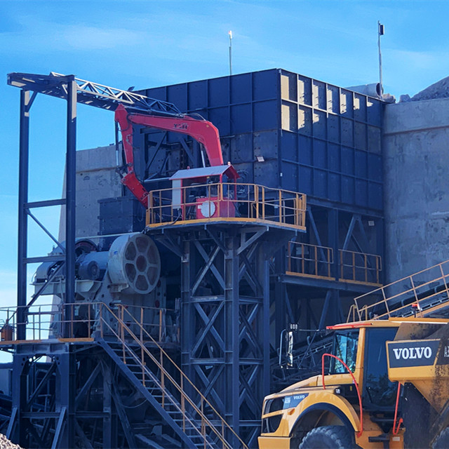 pedestal breaker boom