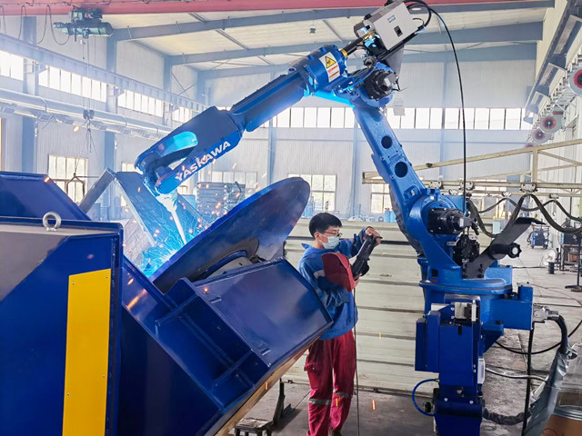 YASKAWA ROBOT