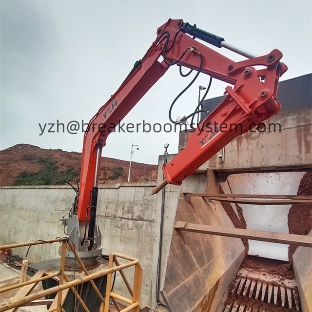 ROCHBREAKERBOOM 