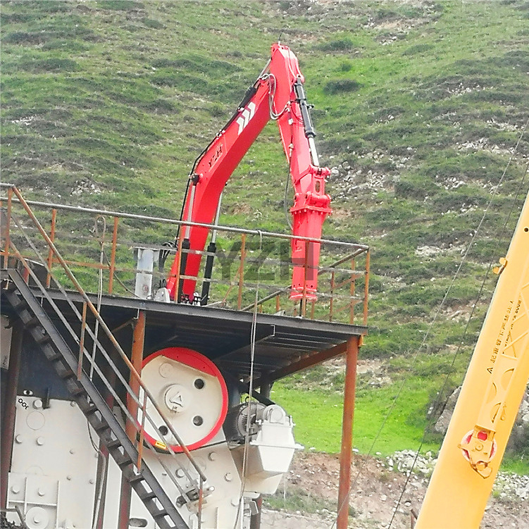 Stationary Breaker Boom System