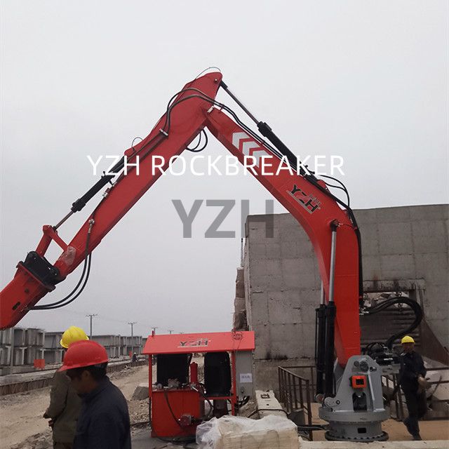 Pedestal Grizzly Rock Breaker Boom System