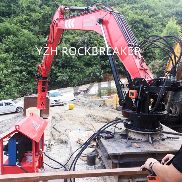 Fixed Grizzly Rock Breaker Boom System