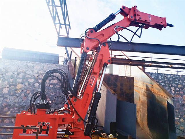 YZH Pedestal Rockbreaker