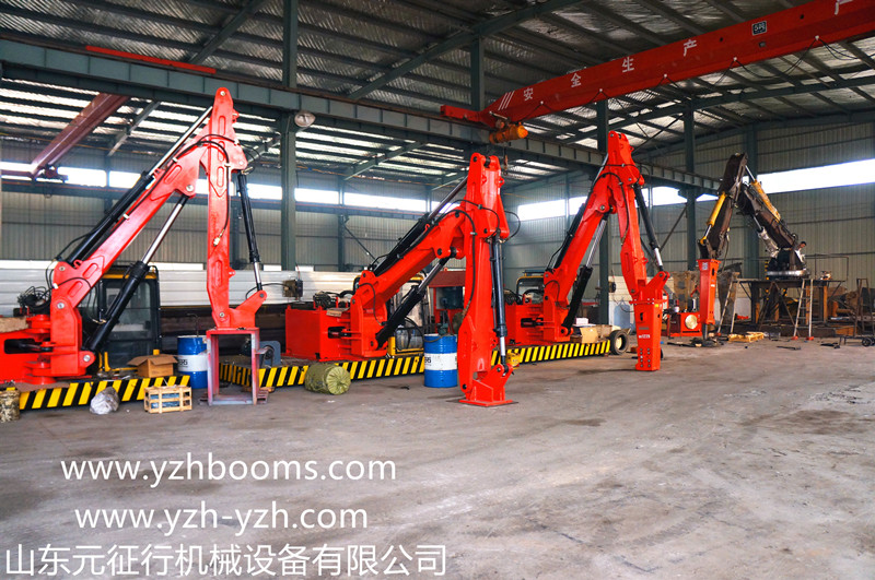 pedestal booms system