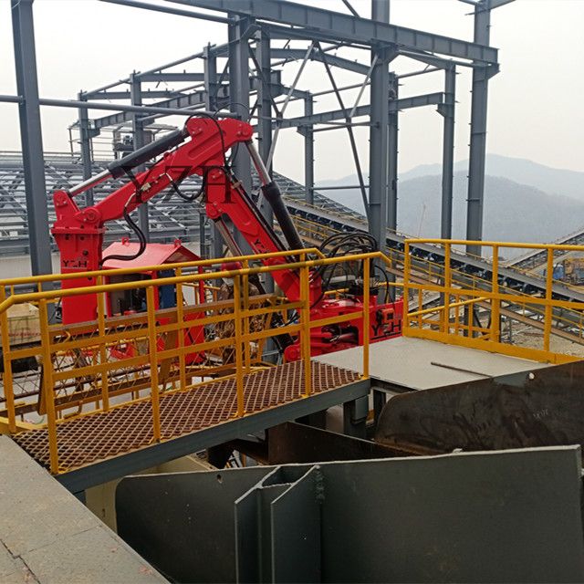 Pedestal Rockbreaker System