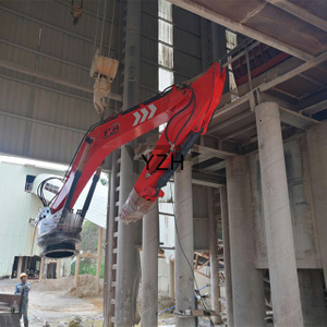 Static Grizzly Rockbreaker Boom System