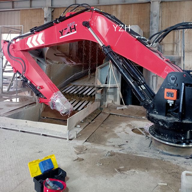 Static Grizzly Boom Rock Breaker System