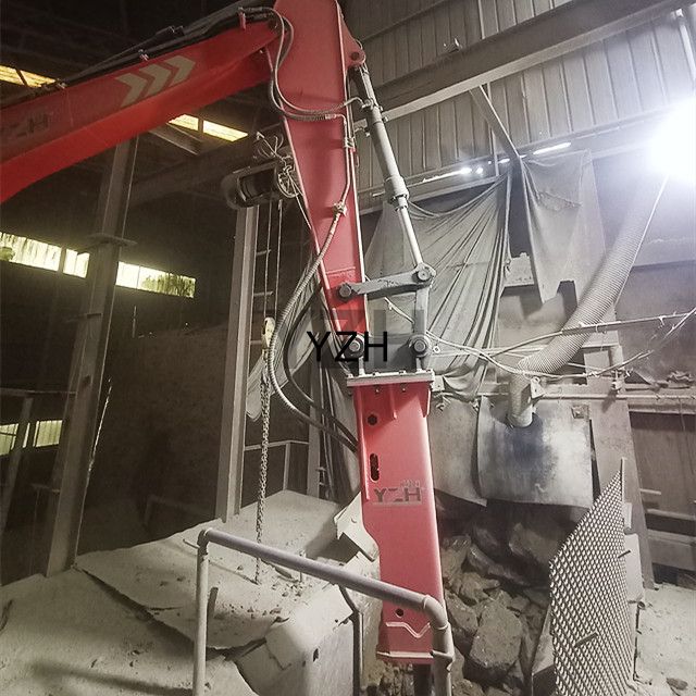 YZH Grizzly Boom Rock Breaker System