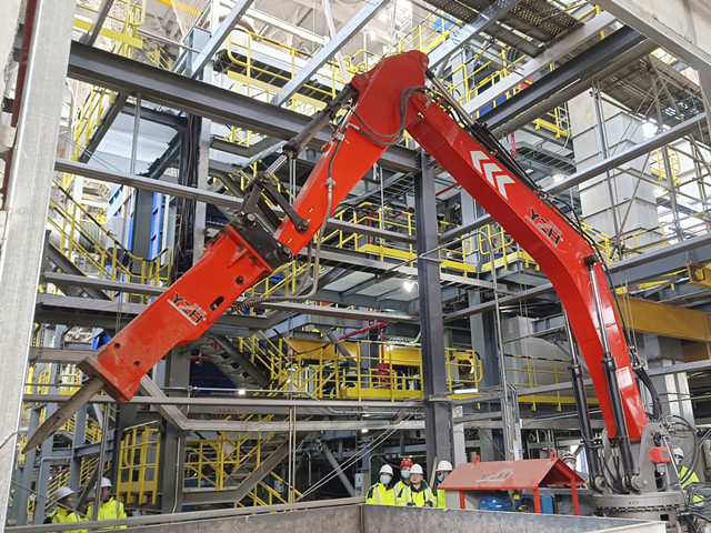pedestal boom system