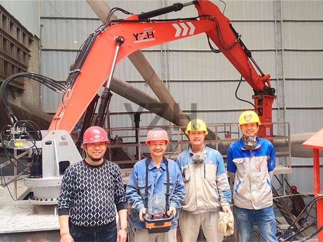 pedestal boom breaker