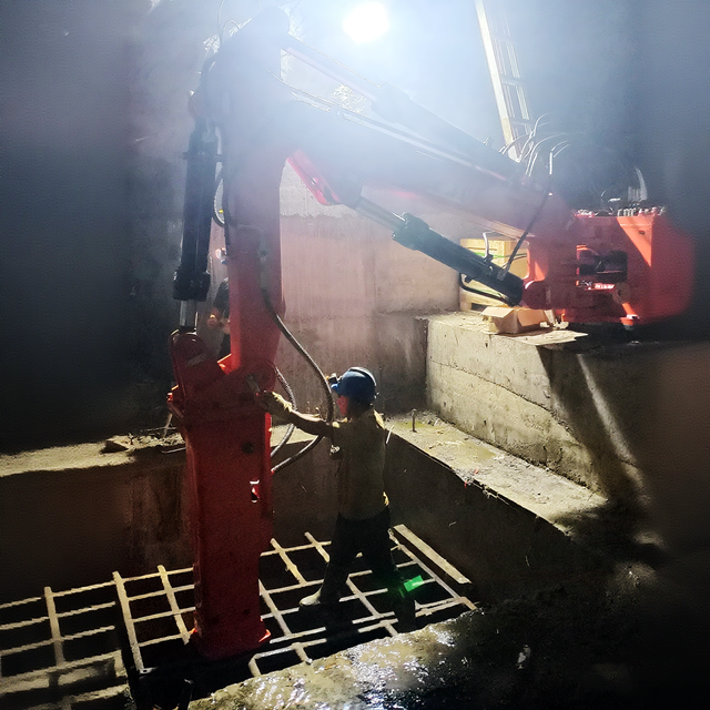 Hydraulic Rock Breaker Boom System