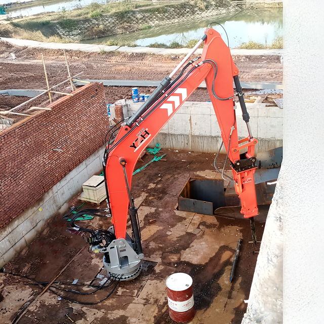 Stationary type fixed rockbreaker system5