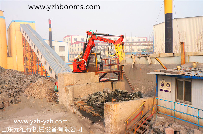 Pedestal Boom