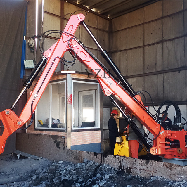 Stationary Grizzly Rockbreaker Boom System