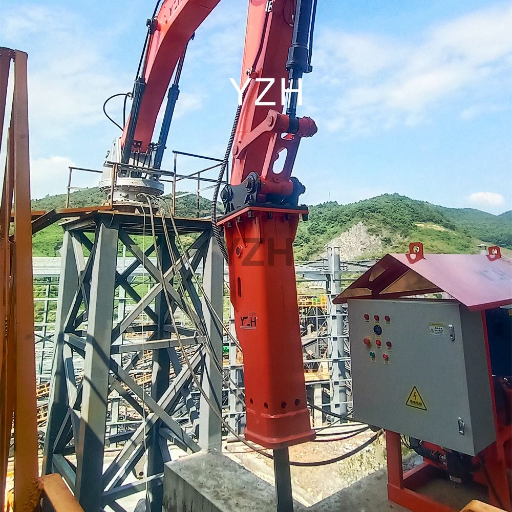 YZH Pedestal Grizzly Rock Breaker System