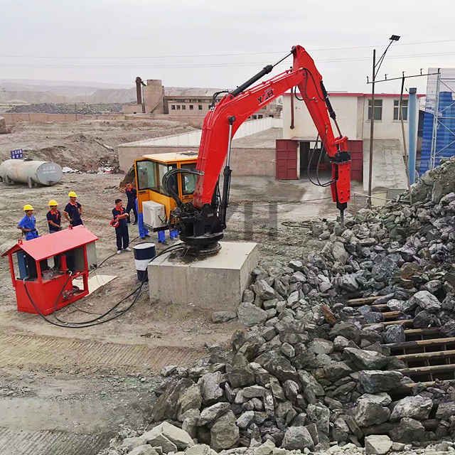YZH Rock Breaker System with 5G Optical Fiber Teleoperation System